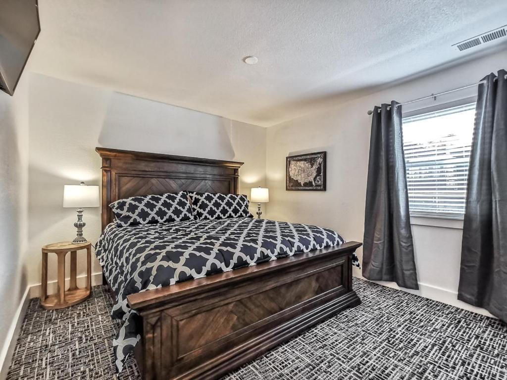 Plaza 2 King Br 2 Full Bth Villa Kansas City Exterior foto